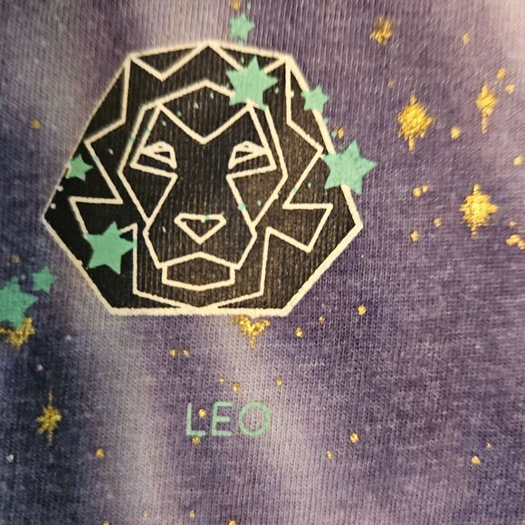 Cosmic Astrology Themed Graphic Tee - Junior Size 3/5 (S) - Picture 14 of 16